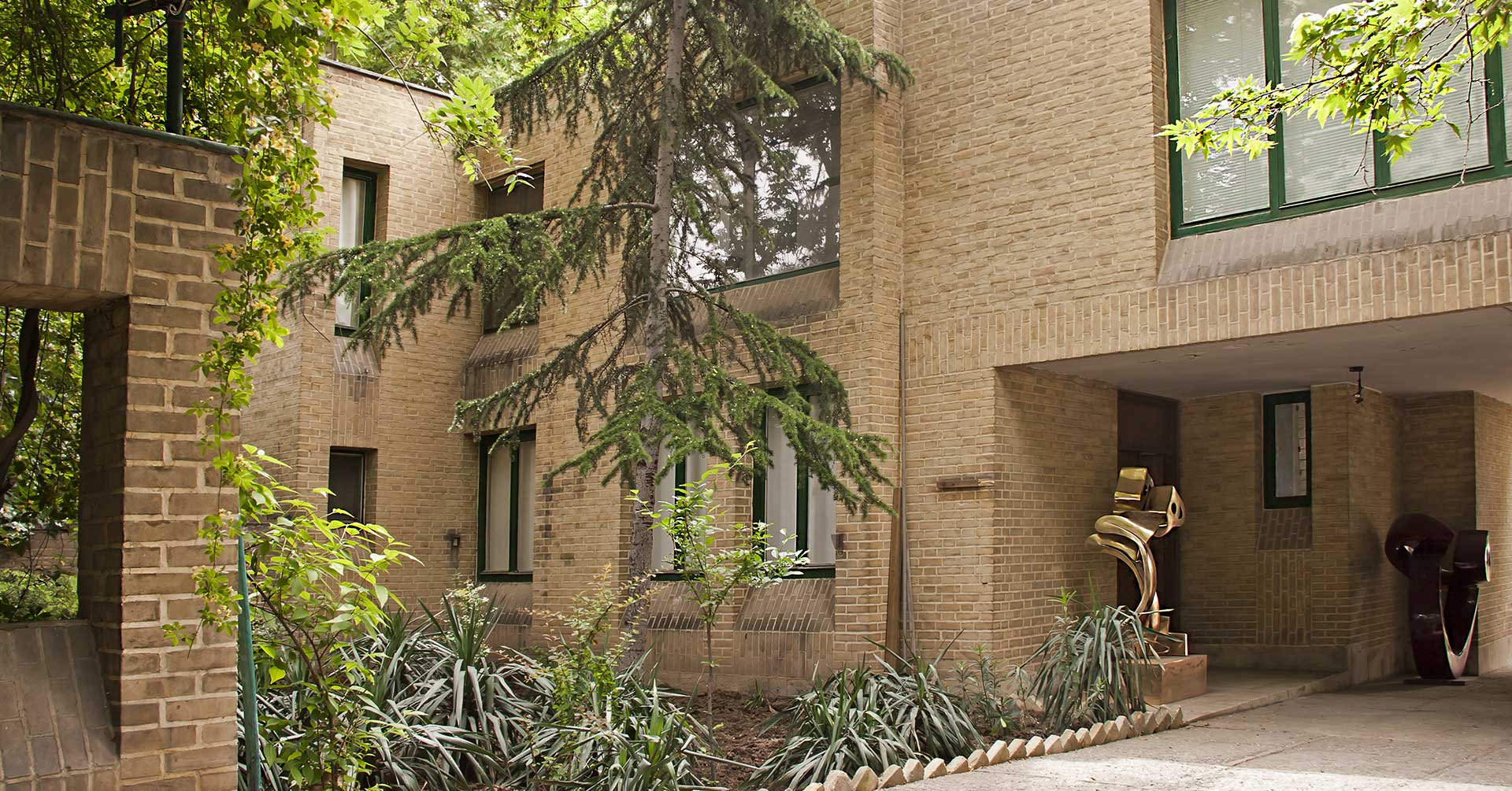 Tanavoli’s House